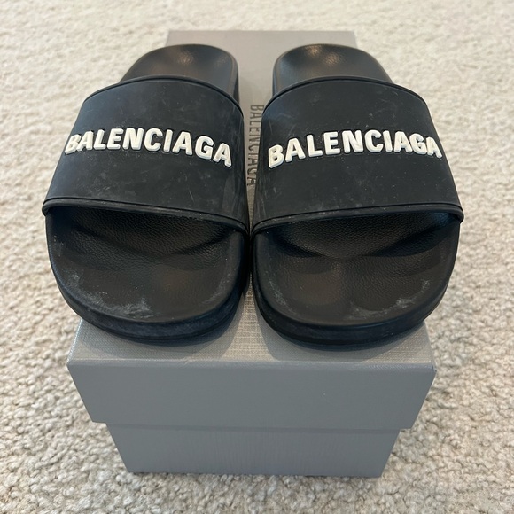 Balenciaga slides - Picture 2 of 4